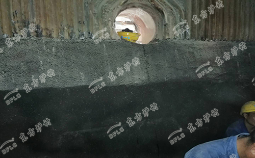 高鋁澆注料如何施工？加水量注意的點(diǎn)？