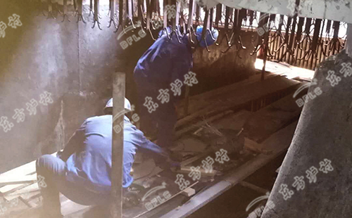 自流式澆注料跟不同的澆注料相比，他的流動性更適合復雜的施工地形