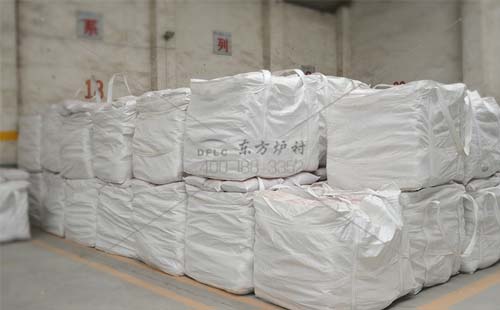 河南耐材廠家告訴你關(guān)于輕質(zhì)保溫澆注料配方的問(wèn)題