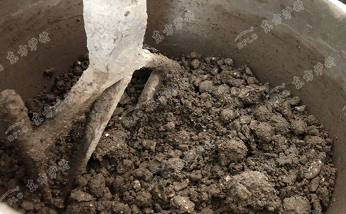 黏土澆注料的技術(shù)關(guān)鍵問題